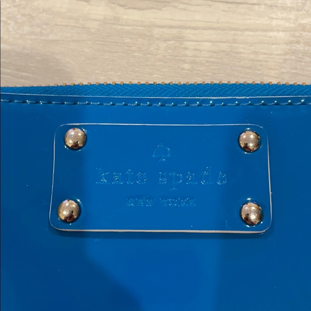 Kate Spade Wallet - Picture 2 of 5